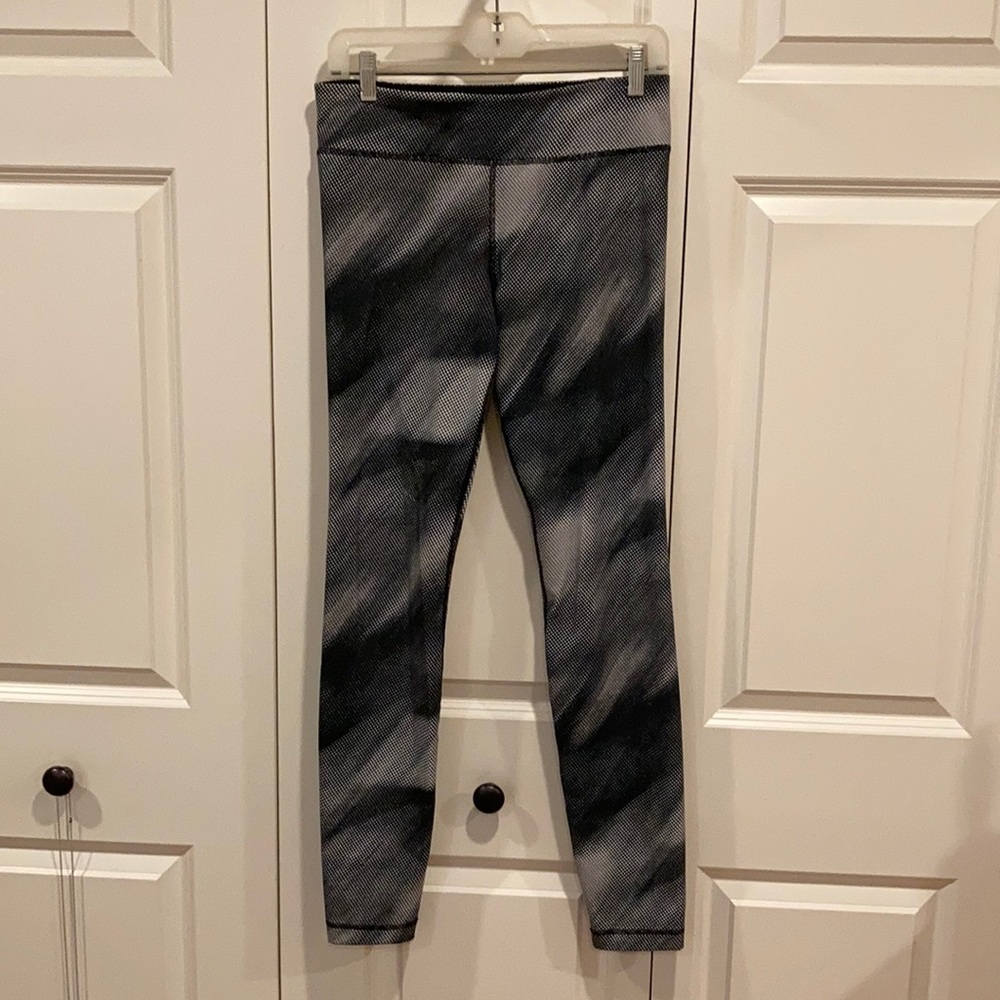 Under armor all season gear leggings